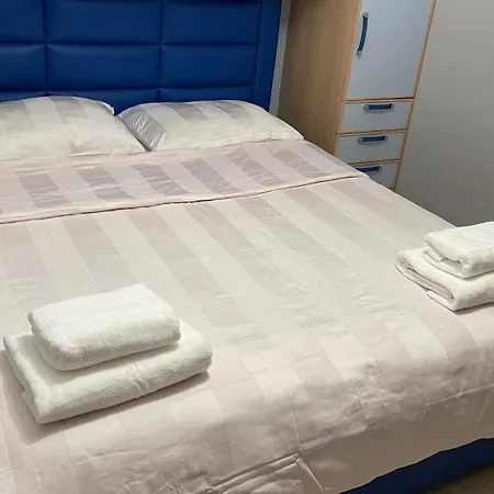 Beachfront With Full Seafront View * Дуррес